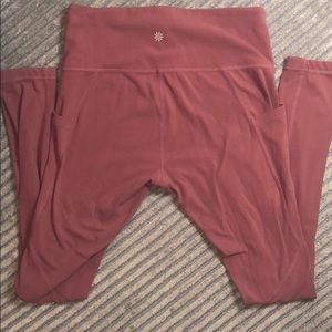 Athleta leggings with pockets